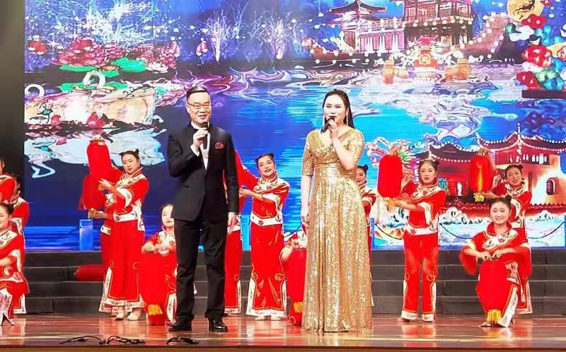 赤壁職業(yè)教育（集團）學(xué)校參加咸寧市慶祝新中國成立70周年大型群眾文化展演